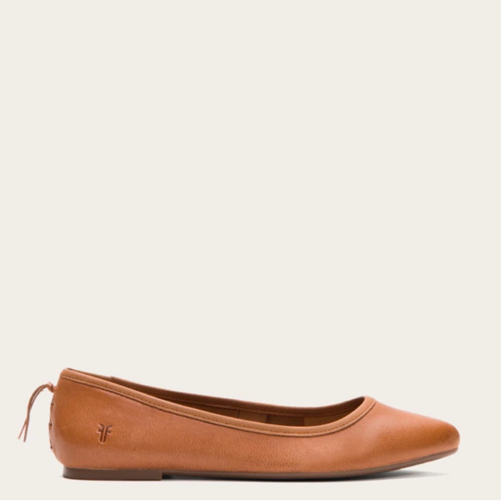 FRYE Regina Ballet Flat in Cognac